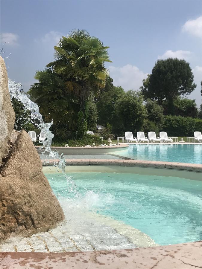 ホテルAgriturismo Corte Salandini ポンティ・スル・ミンチョ エクステリア 写真