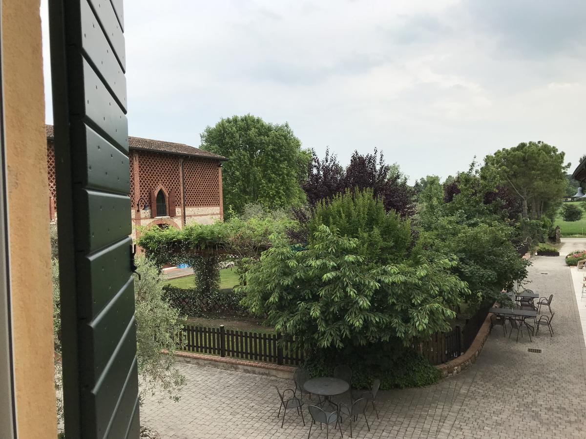 ホテルAgriturismo Corte Salandini ポンティ・スル・ミンチョ エクステリア 写真
