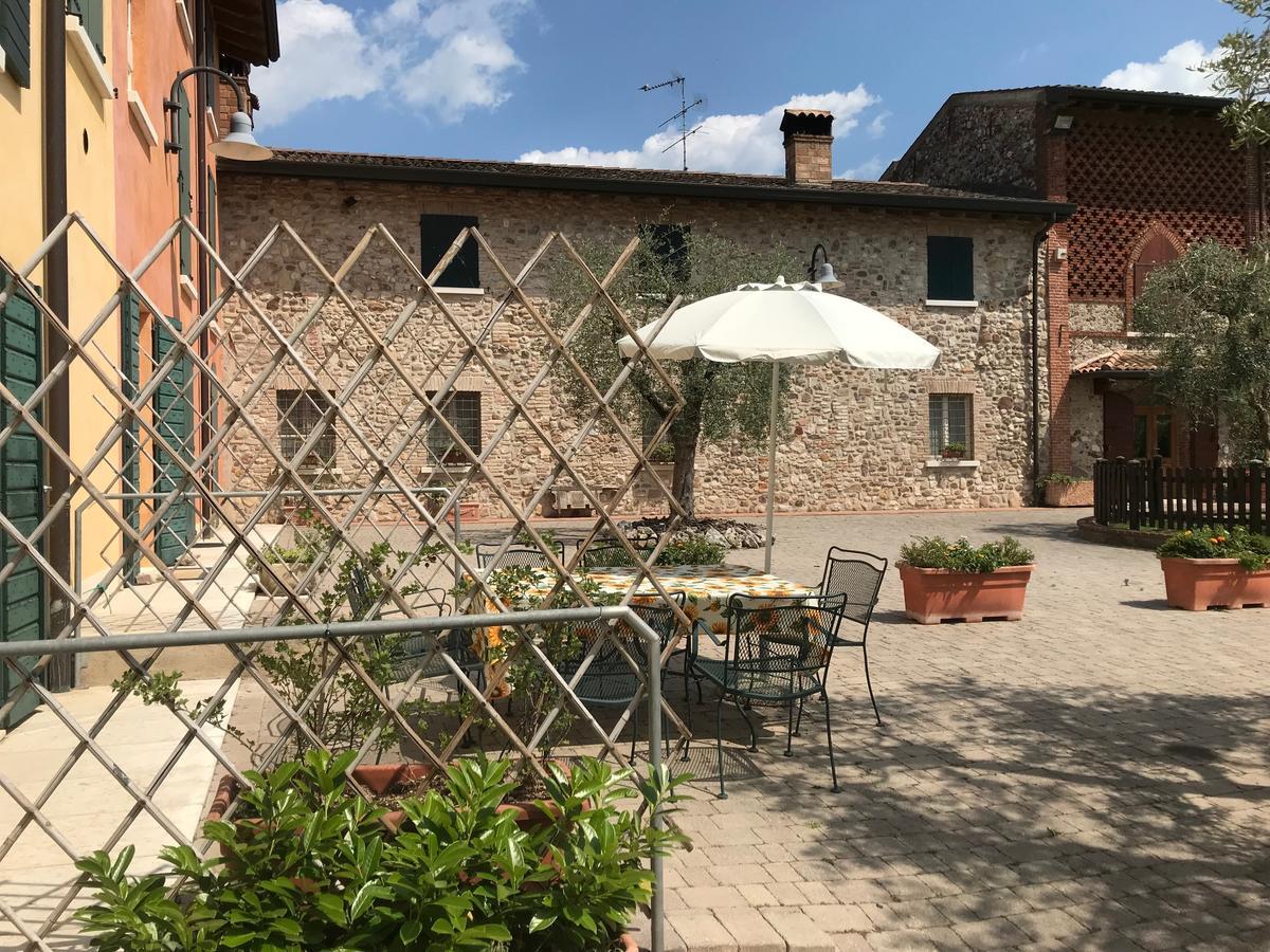 ホテルAgriturismo Corte Salandini ポンティ・スル・ミンチョ エクステリア 写真